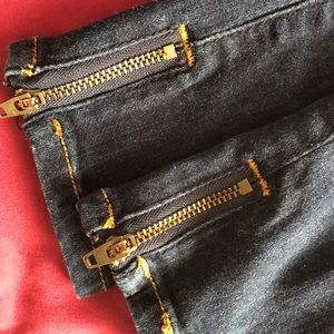 Hollister Jeans - Hollister Advanced Stretch High Rise Jean leggings Hollister Jeans - Hollister Advanced Stretch High Rise Jean leggings